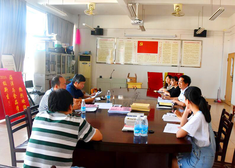 校督导组到海洋学院检查督导“两学一做”学习教育工作